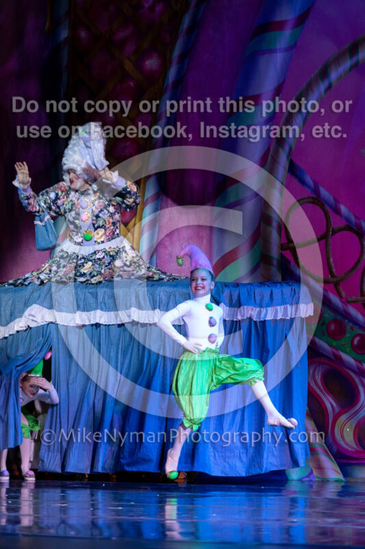 22205758-5D4-218808