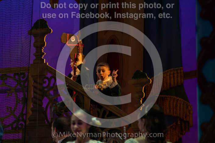 26194147-R62-058933