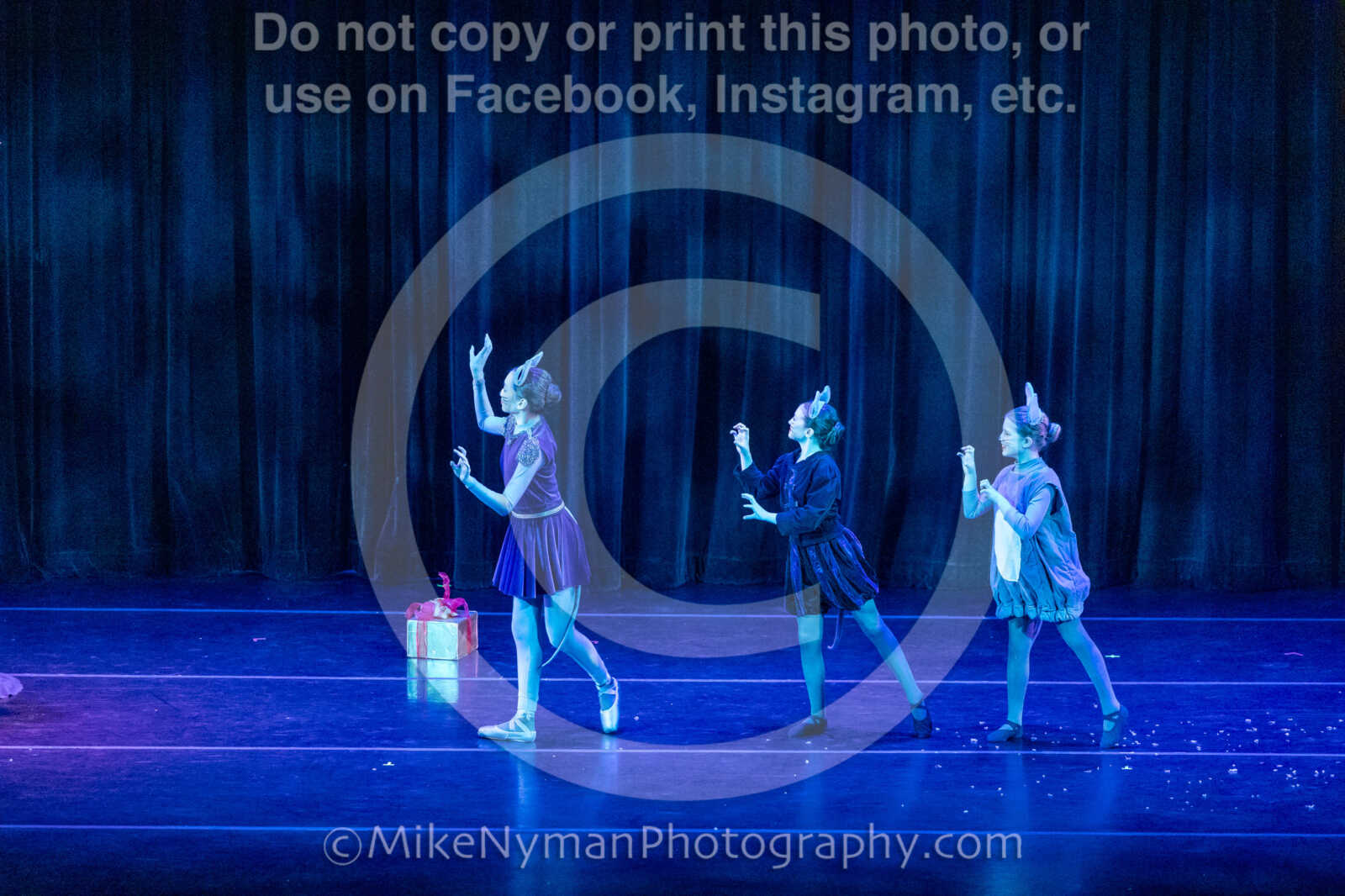 20251129190914-R62-129069