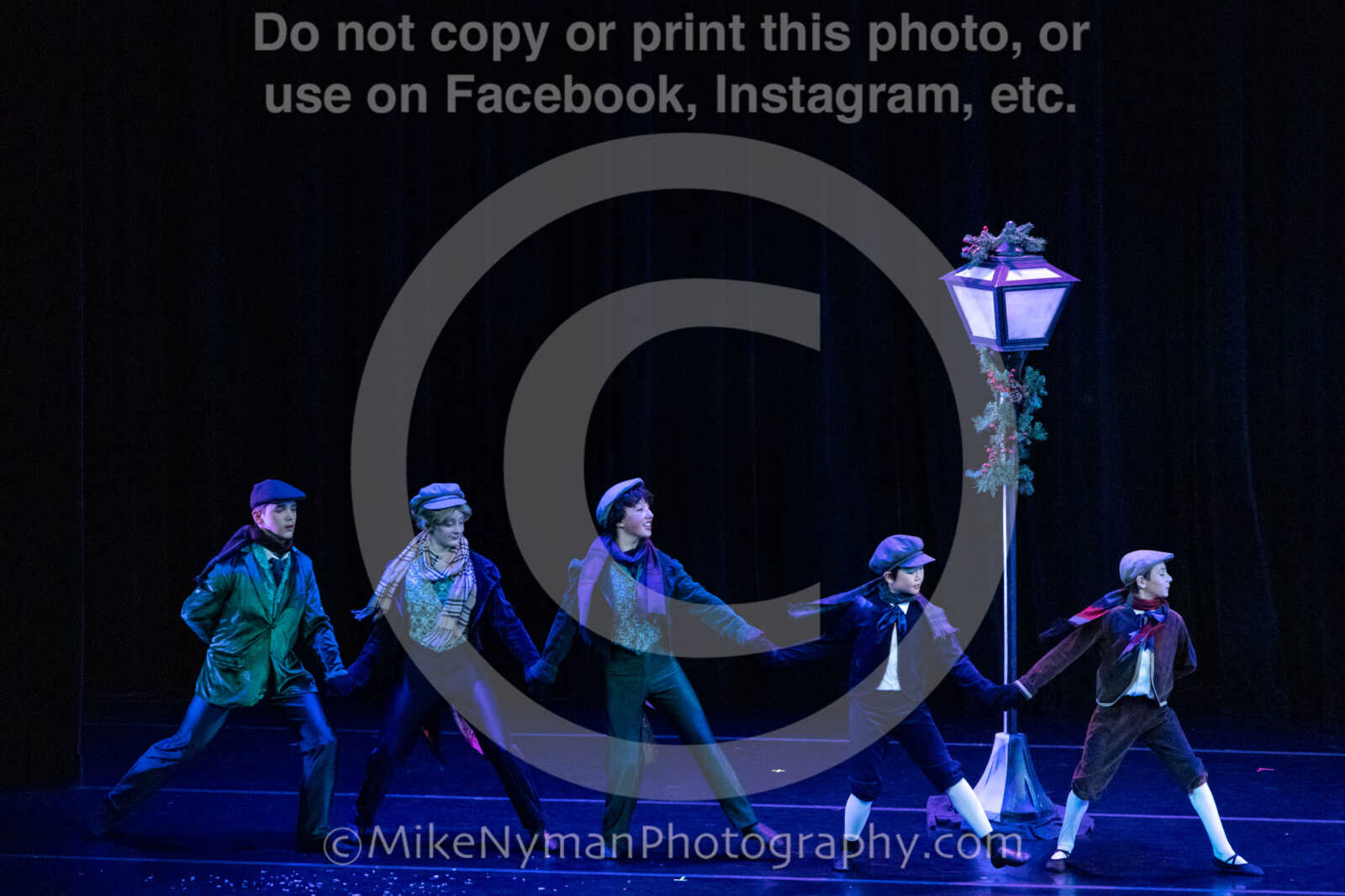 20251220180810-EQ7A0018