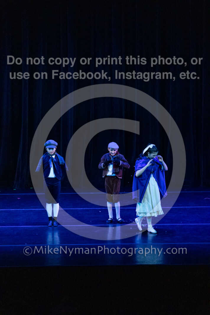 20251220180823-EQ7A0025