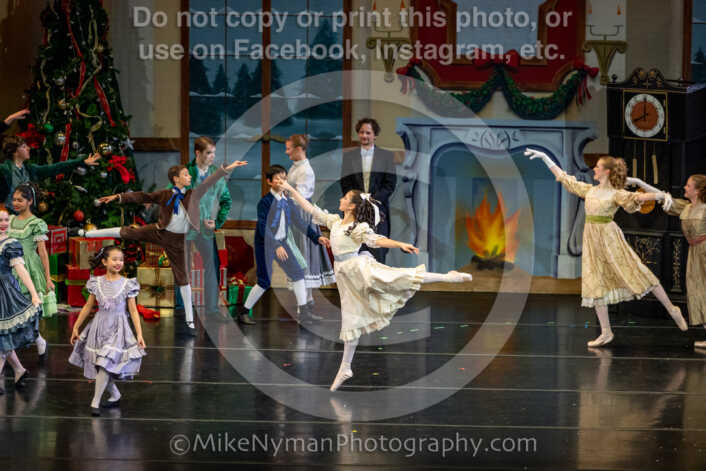 20251129191150-R62-129156