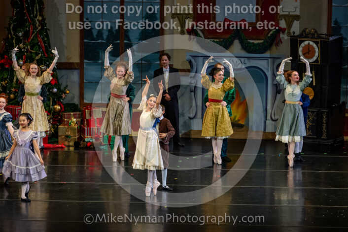 20251129191157-R62-129163