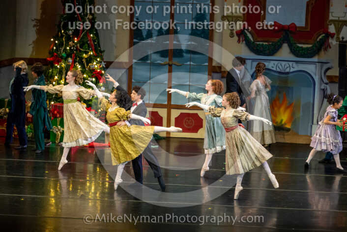 20251129191254-R62-129203