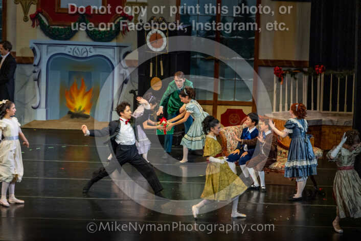 20251129191301-R62-129211