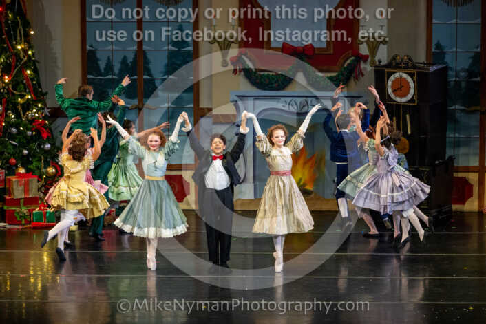 20251129191435-R62-129300