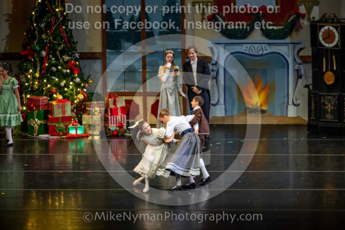 20251129191614-R62-129383