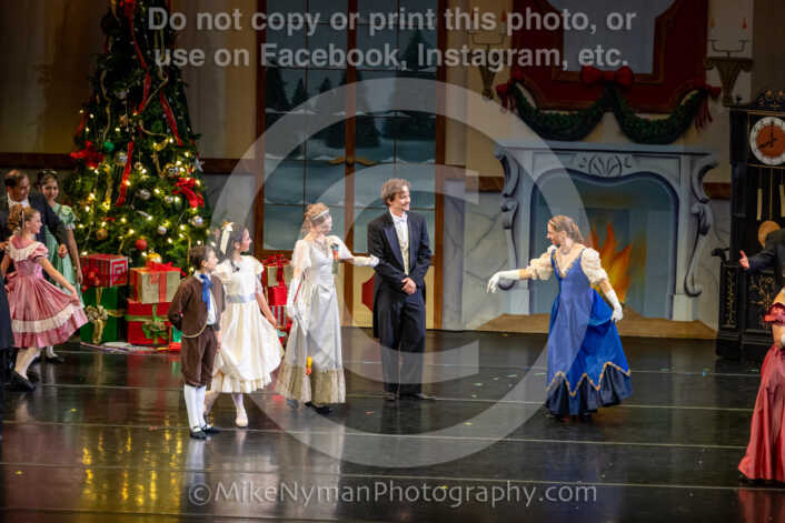 20251129191707-R62-129413