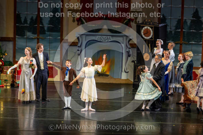 20251129191714-R62-129415