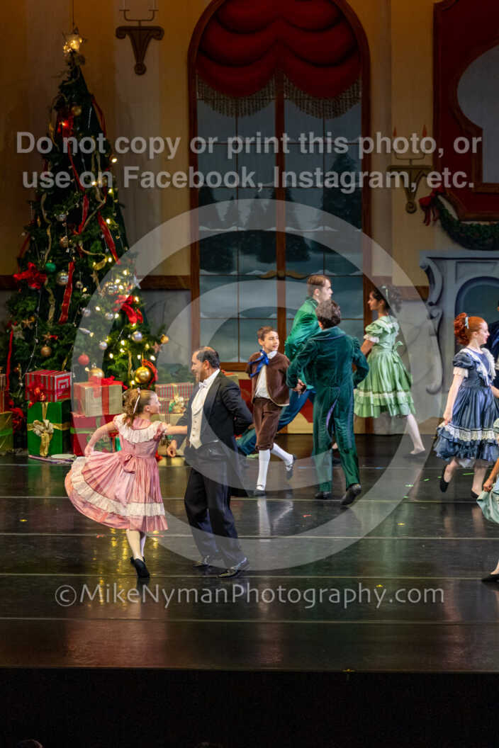 20251129191738-R62-129432