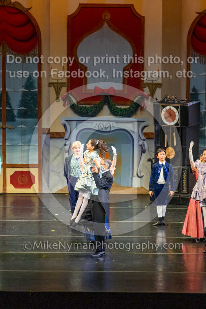 20251129191748-R62-129437