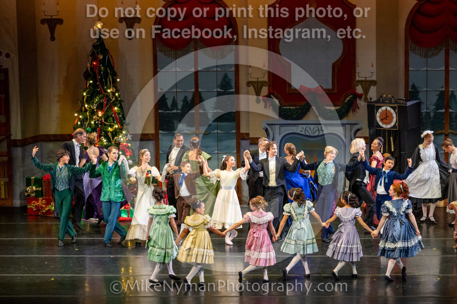 20251129191813-R62-129453