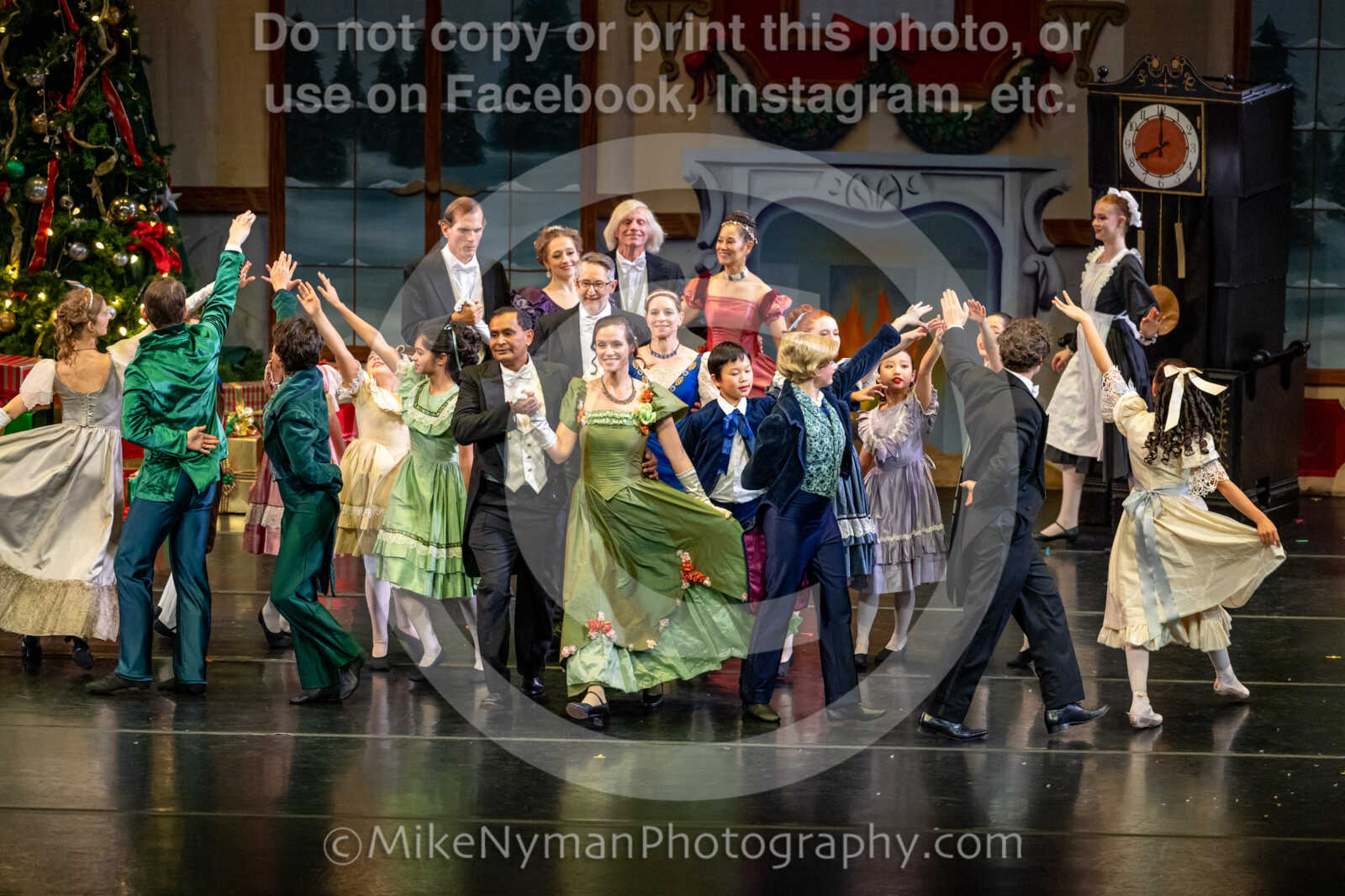 20251129191818-R62-129464