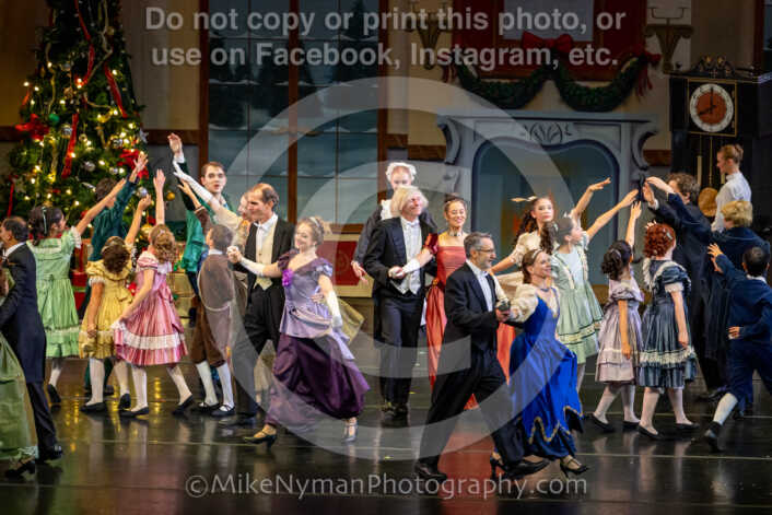 20251129191821-R62-129467