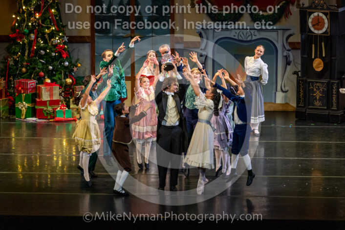 20251129191924-R62-129502