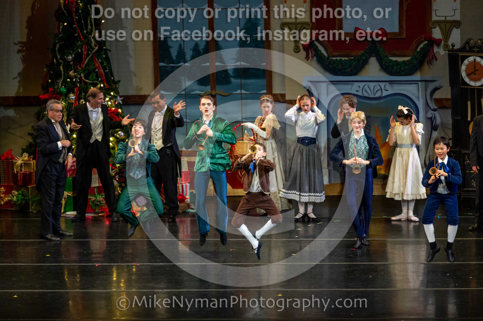 20251129192505-R62-129769