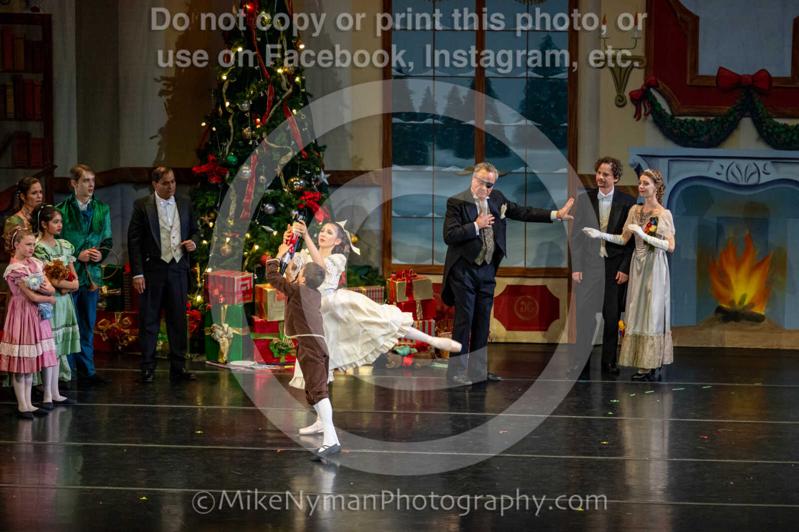 20251129192608-R62-129818