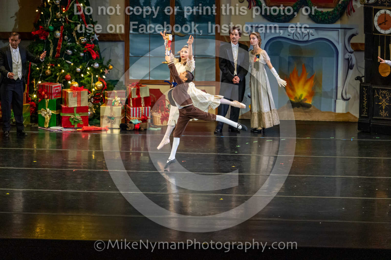 20251129192635-R62-129845