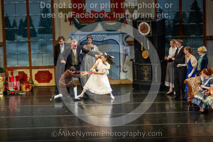 20251129192645-R62-129857