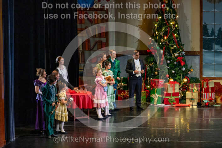 20251129192707-R62-129868