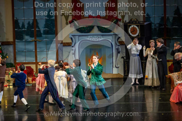 20251129192807-R62-129905