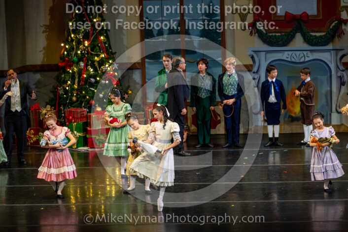 20251129192818-R62-129915