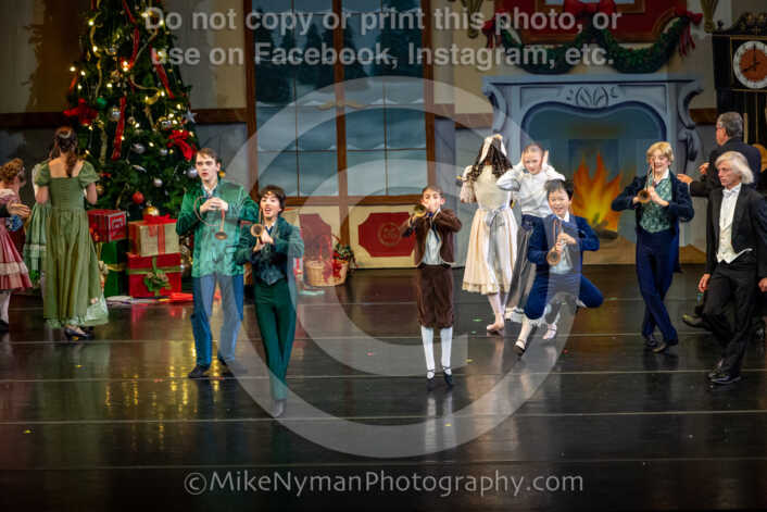 20251129192850-R62-129954