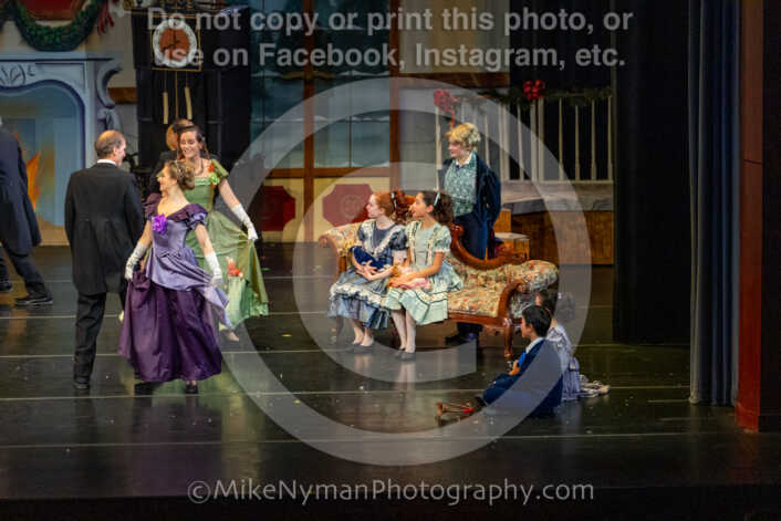 20251129193004-R62-130011