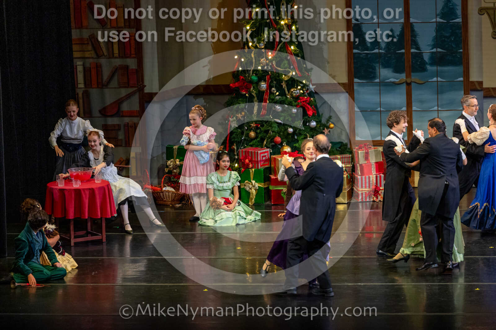 20251129193010-R62-130016