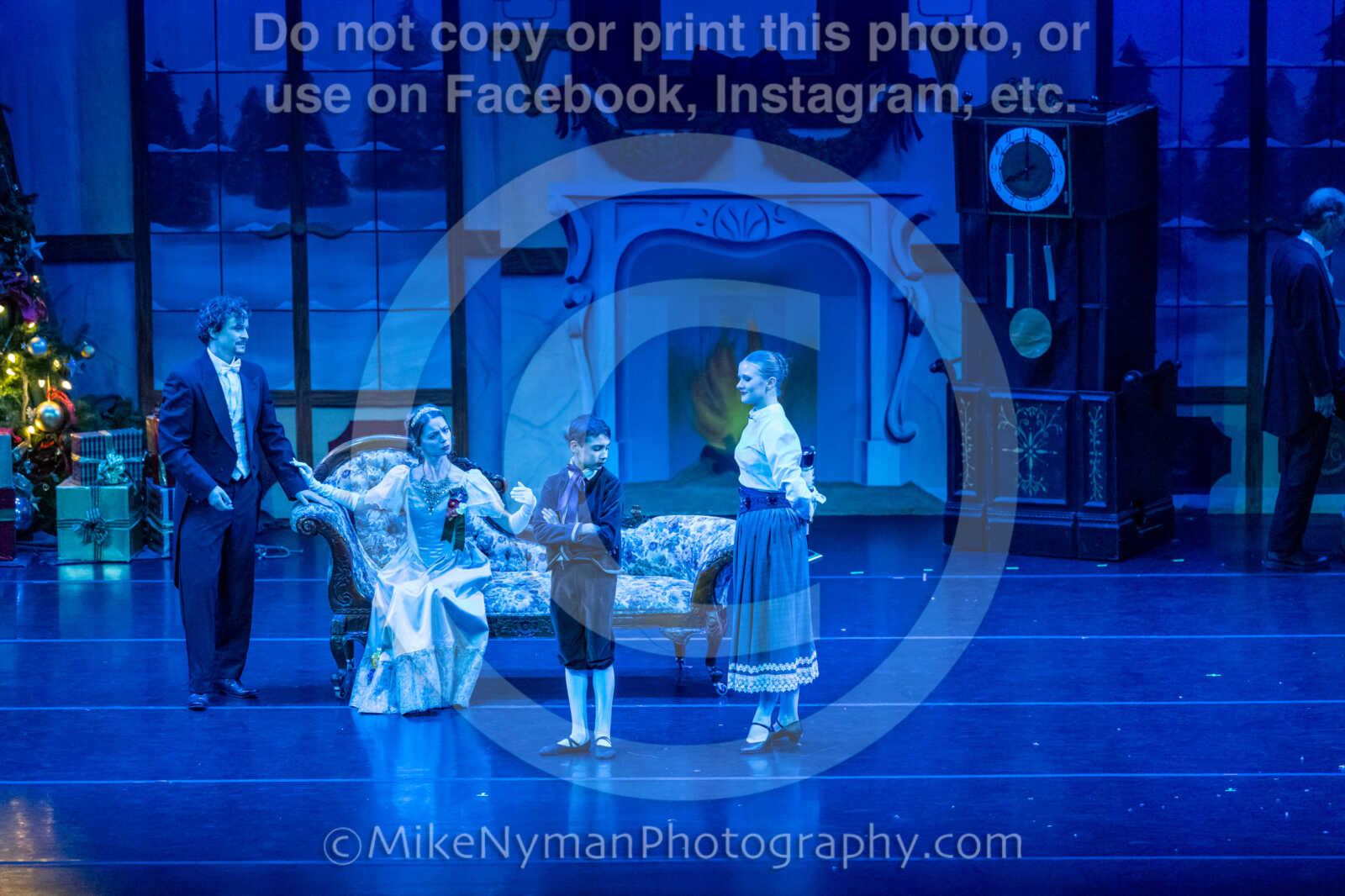 20251129193108-R62-130042