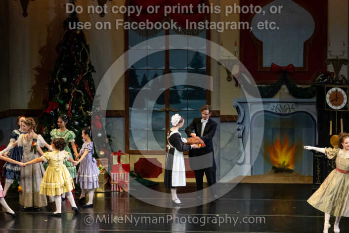 20251220180949-EQ7A0043