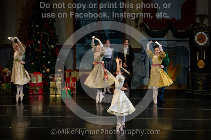 20251220181048-EQ7A0074