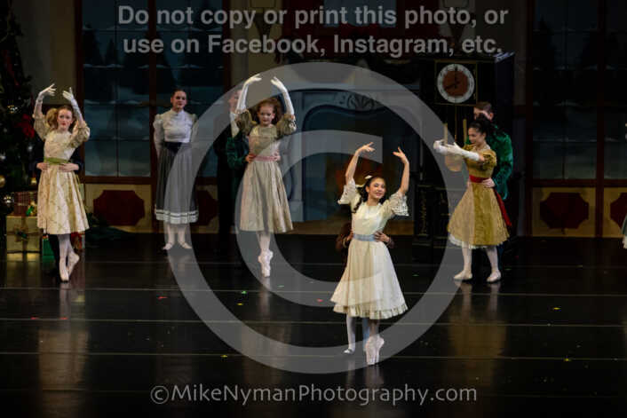 20251220181055-EQ7A0077