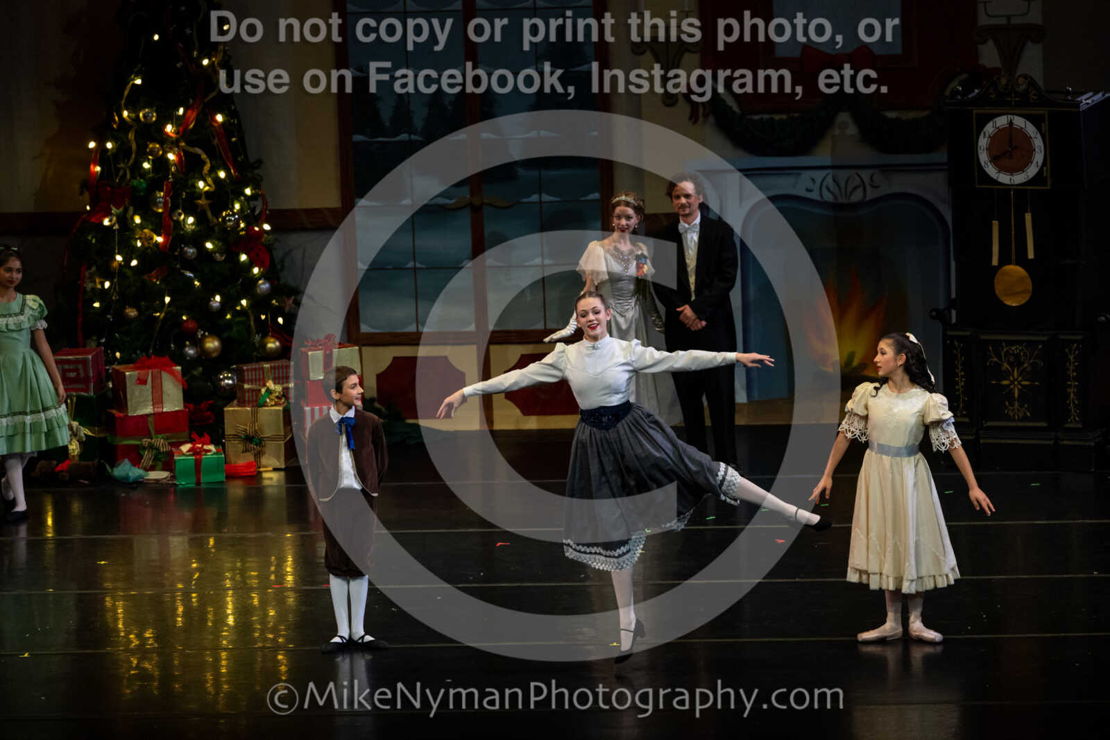 20251220181605-EQ7A0154