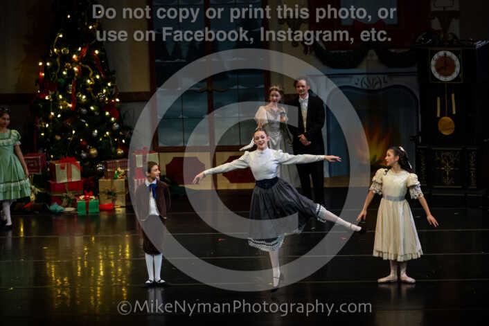 20251220181605-EQ7A0154