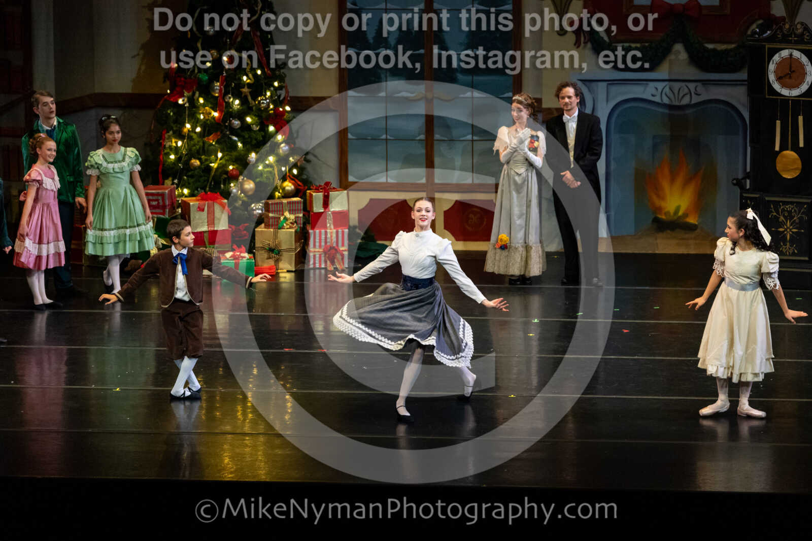 20251220181612-EQ7A0166