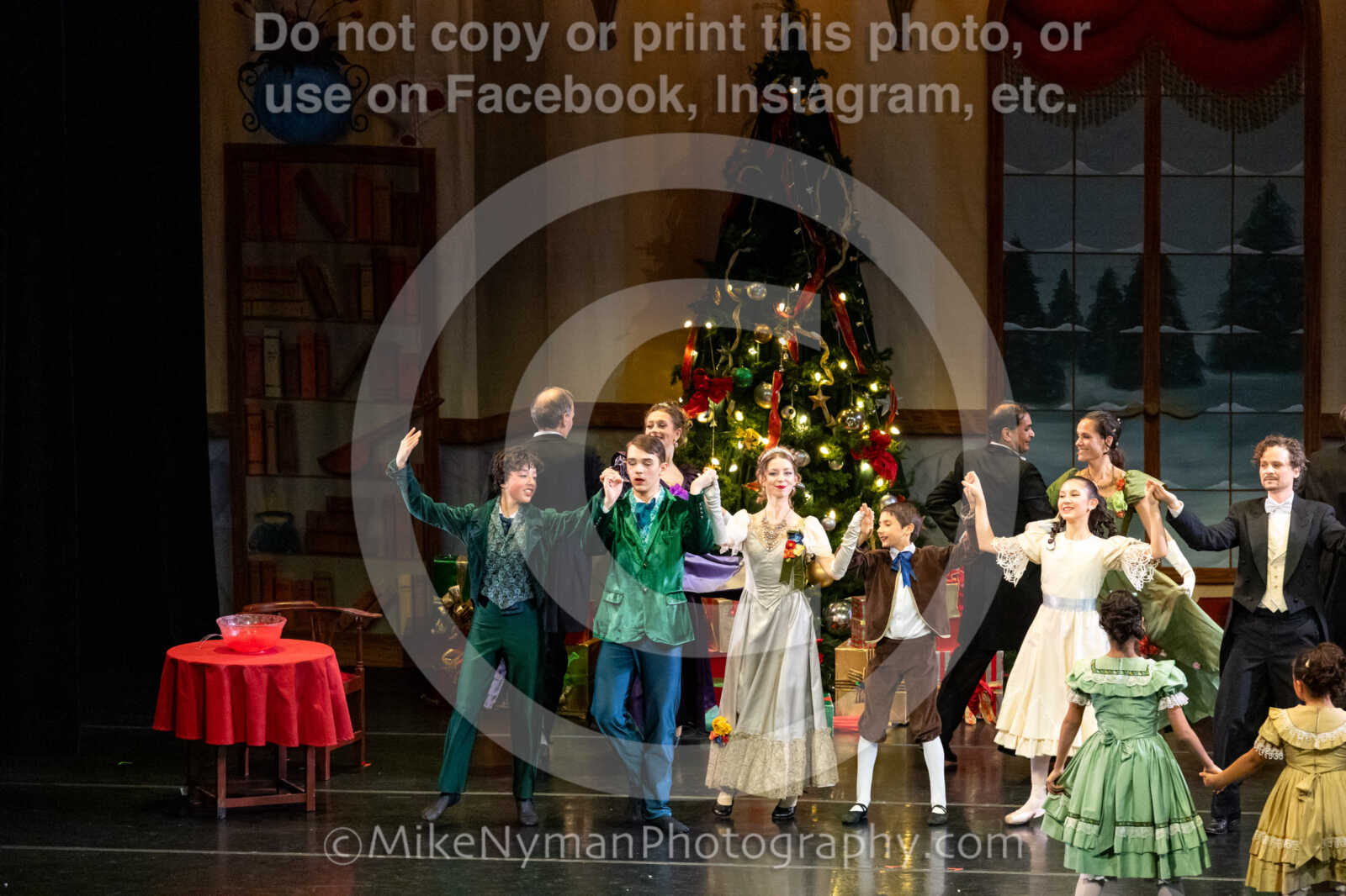 20251220181748-EQ7A0207