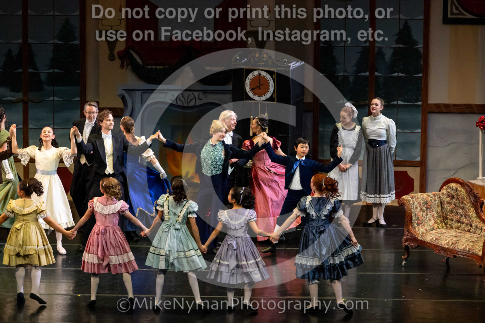 20251220181752-EQ7A0213