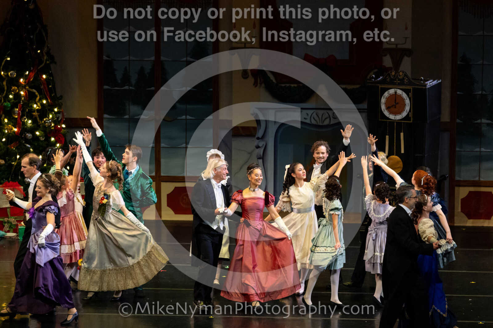 20251220181801-EQ7A0223