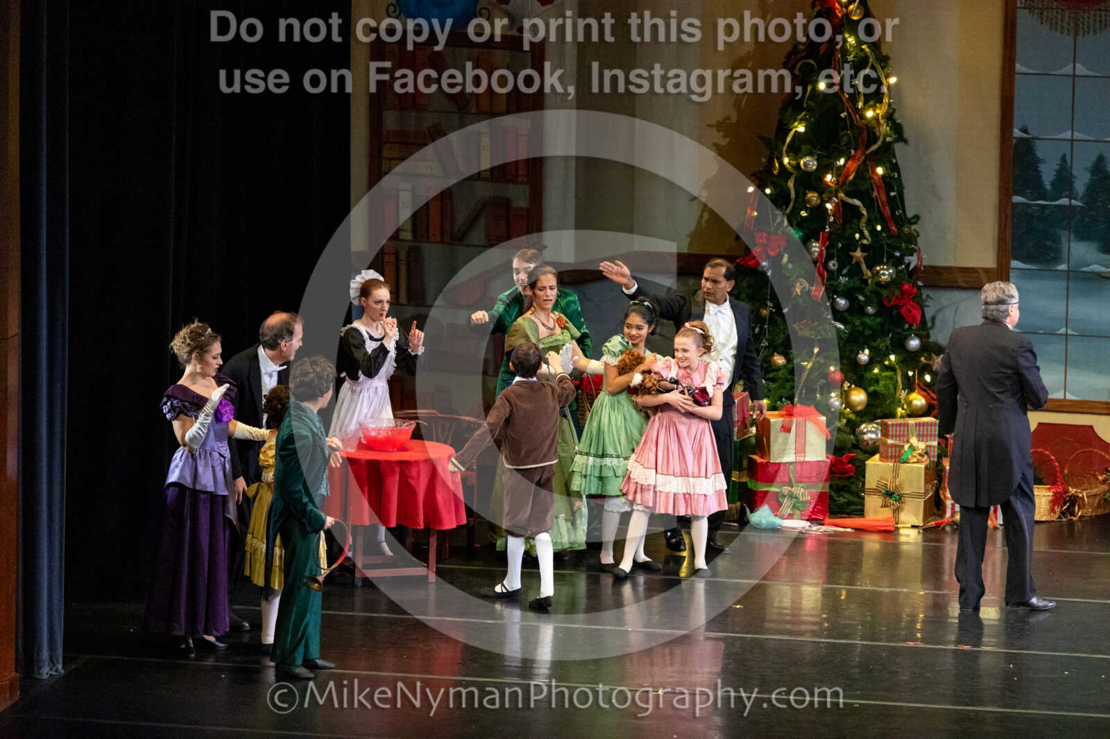 20251220182522-EQ7A0498