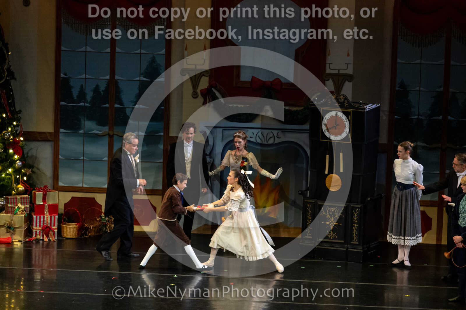 20251220182622-EQ7A0533