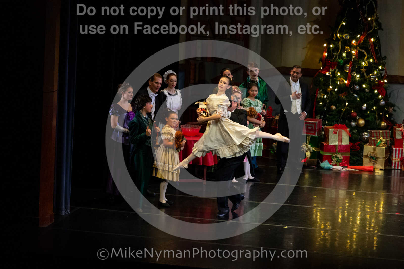 20251220182700-EQ7A0542