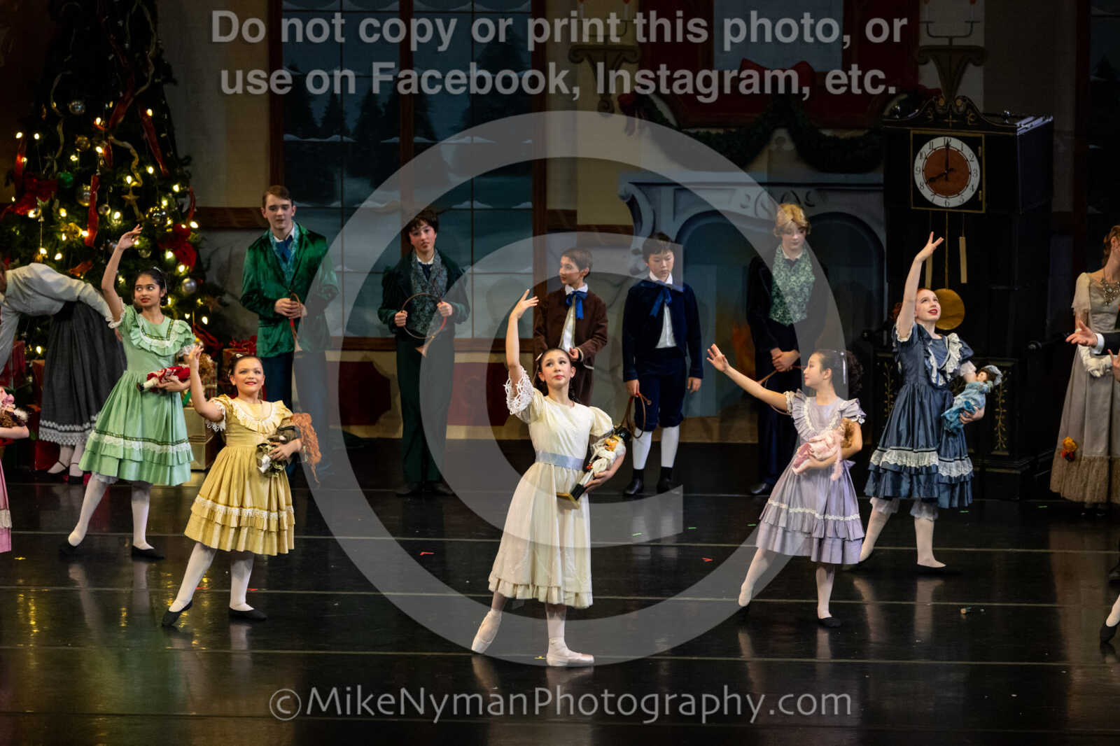 20251220182819-EQ7A0584