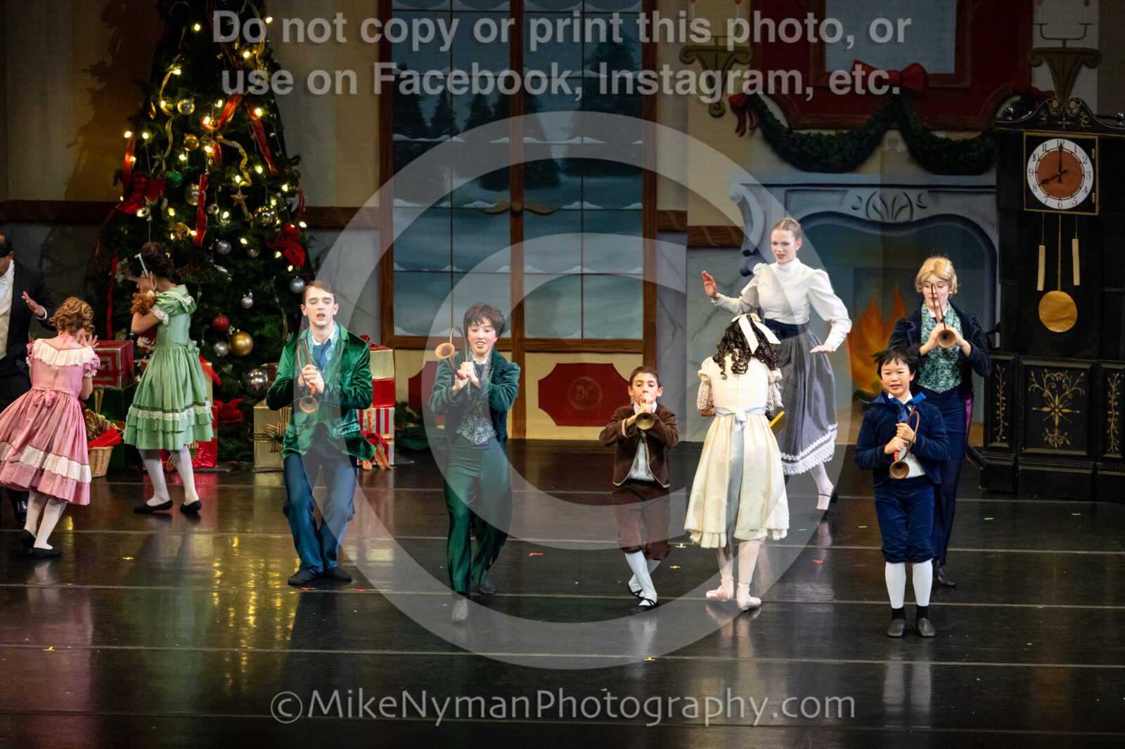 20251220182828-EQ7A0590