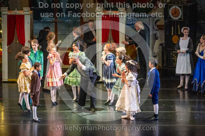 20251129191939-R62-129504