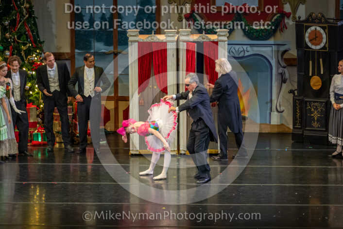 20251129192023-R62-129515