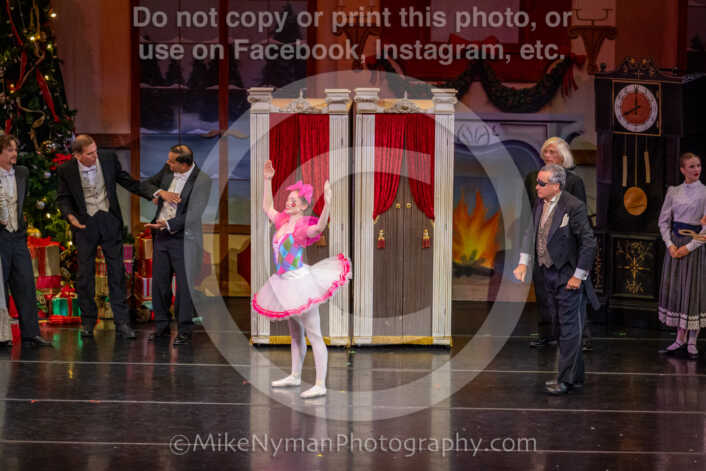 20251129192043-R62-129522