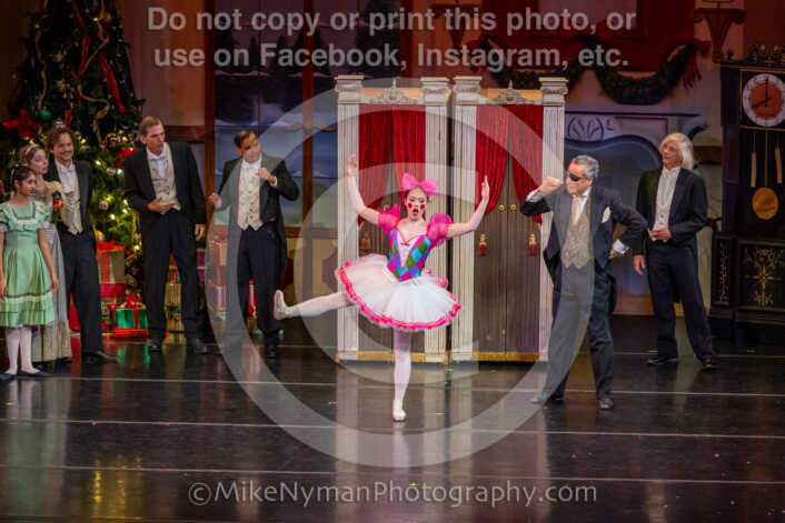 20251129192047-R62-129524