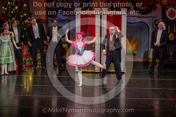 20251129192050-R62-129526