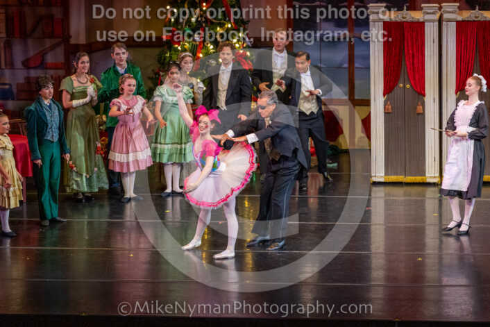 20251129192058-R62-129532